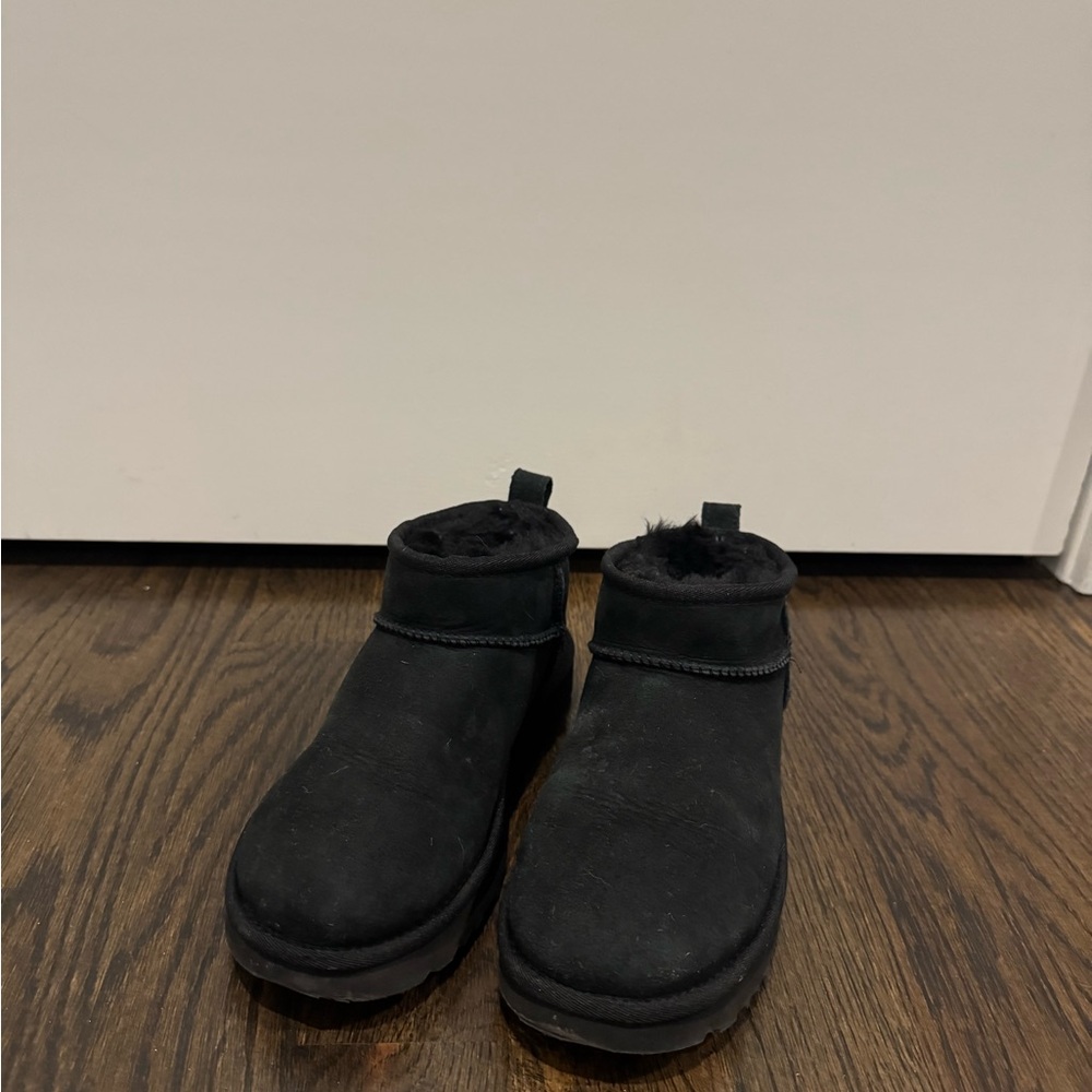 Black Mini Ugg Boots